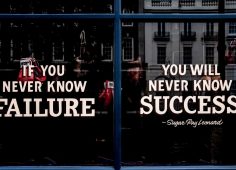 the-blowup-UN4PadDppAU-unsplash